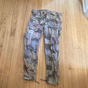 24 Thin camo long pants